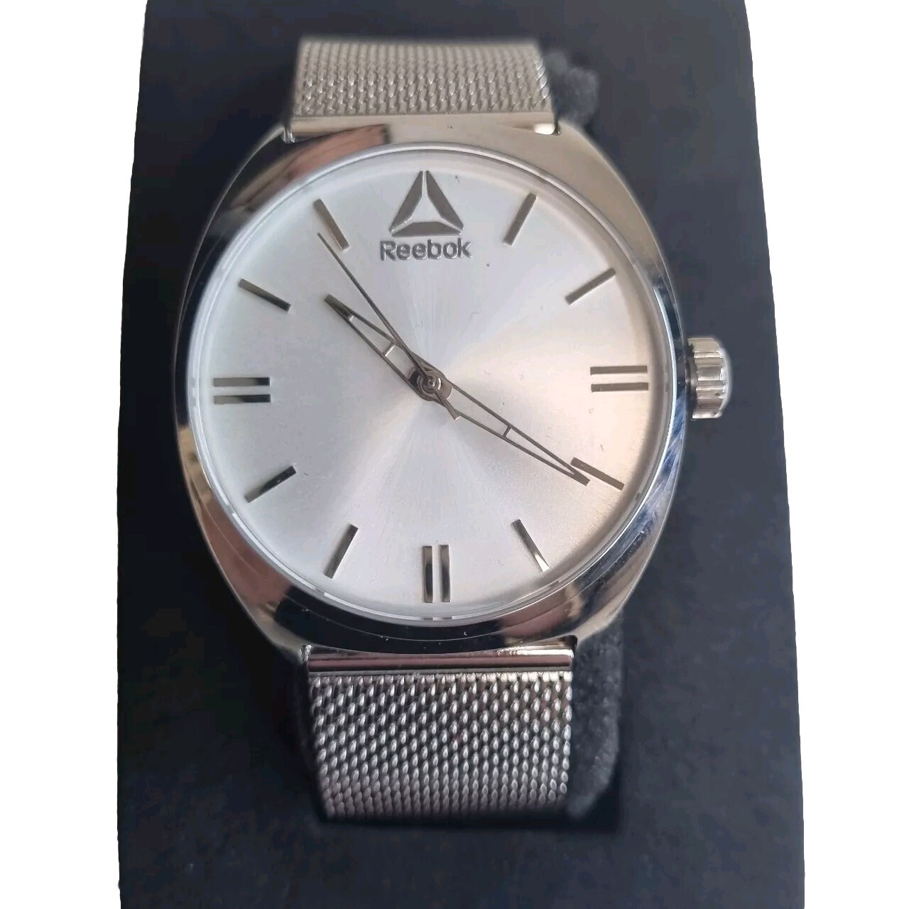 Reebok Pure Silver Women’s Steel Watch RD-PUR-L2-S1S1-B1 New Old Stock
