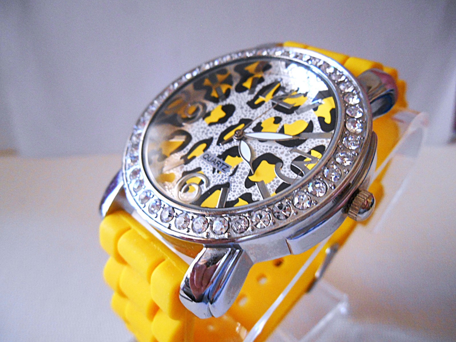 Accutime Watch Corp Silvertone & Yellow Animal Print Watch – New Battery