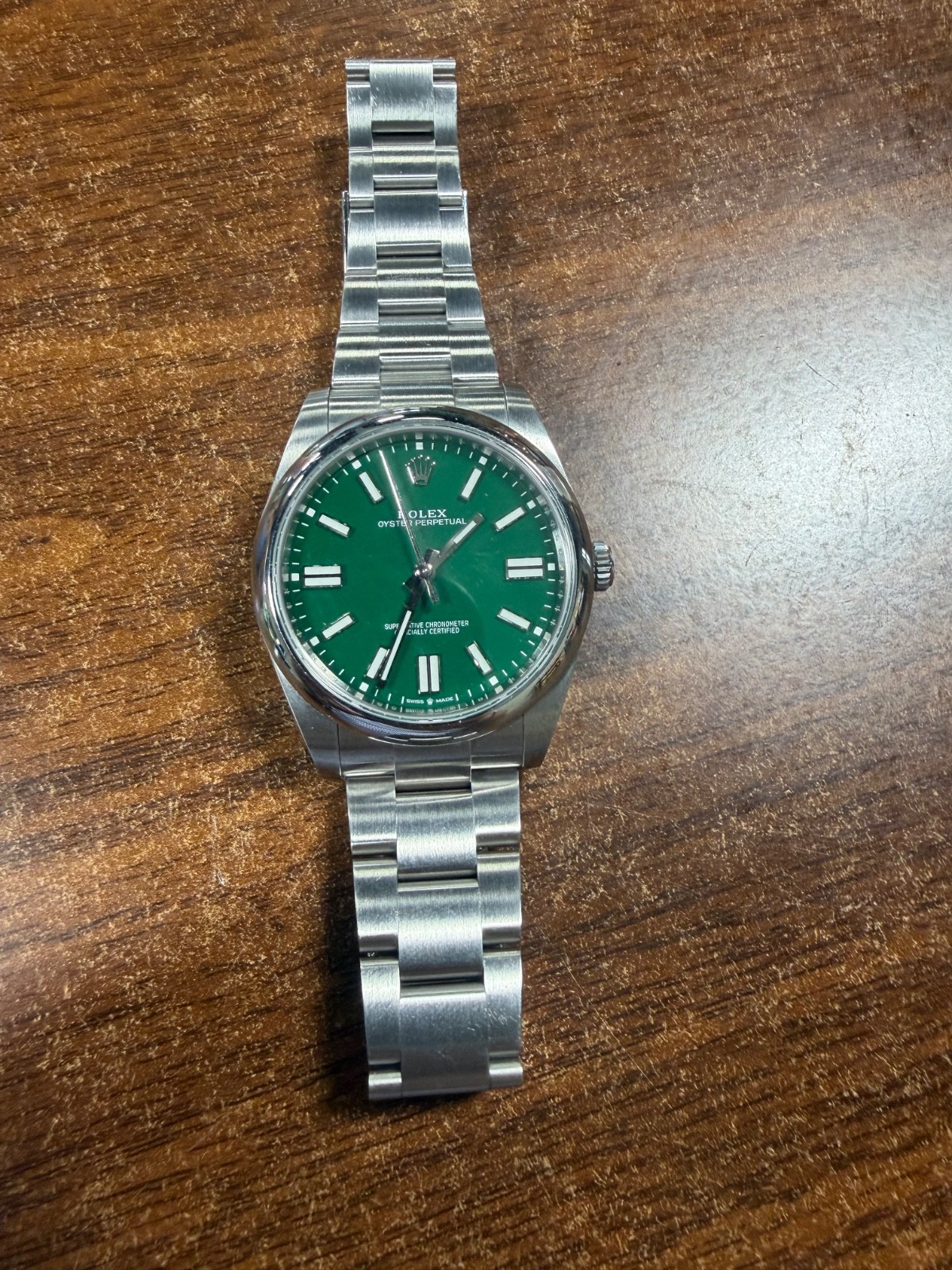 Rolex Oyster Perpetual 124300 Silver Oyster Bracelet with Silver Bezel