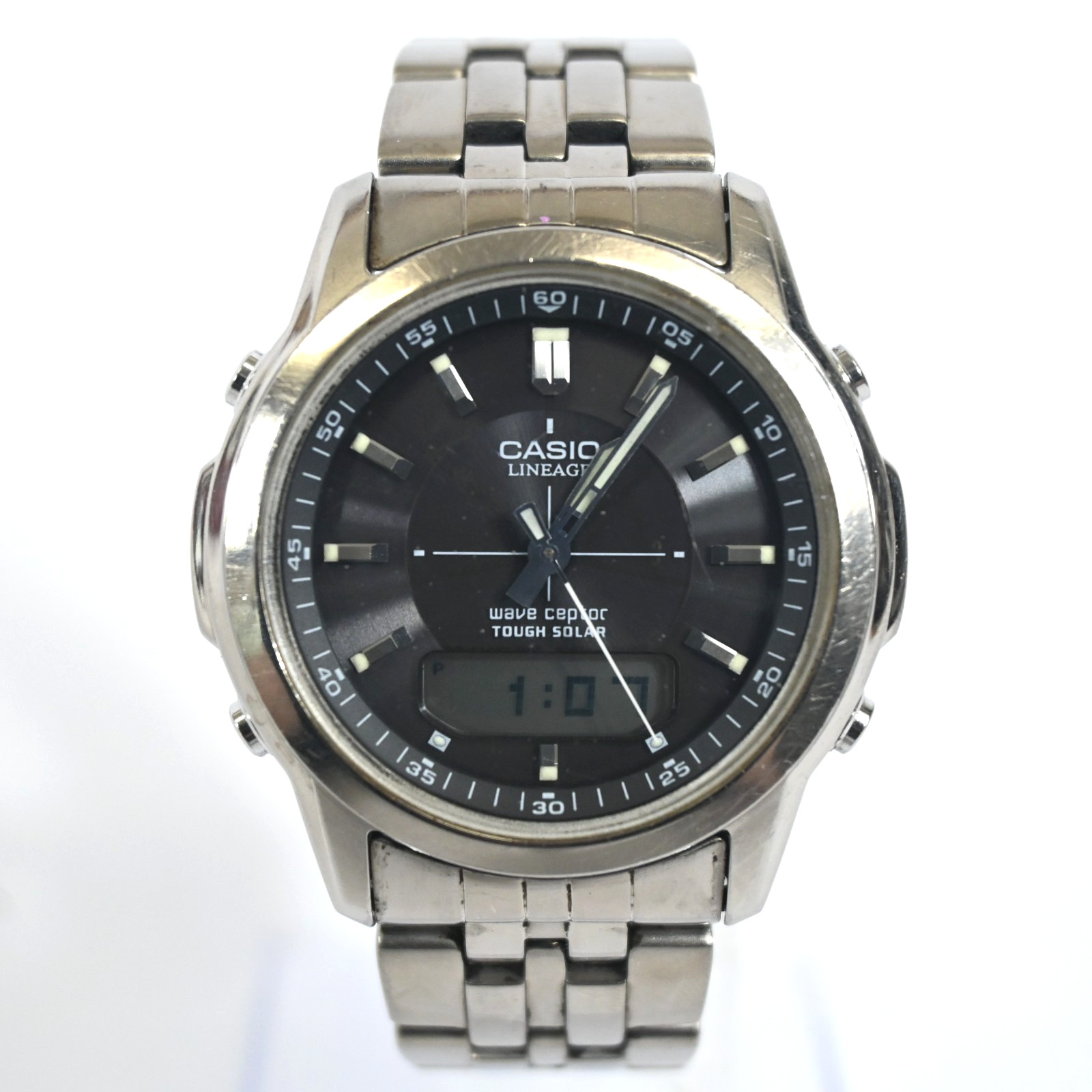 Casio Lineage LCW-100T-1AJF Wave Ceptor Tough Solar Titanium Watch