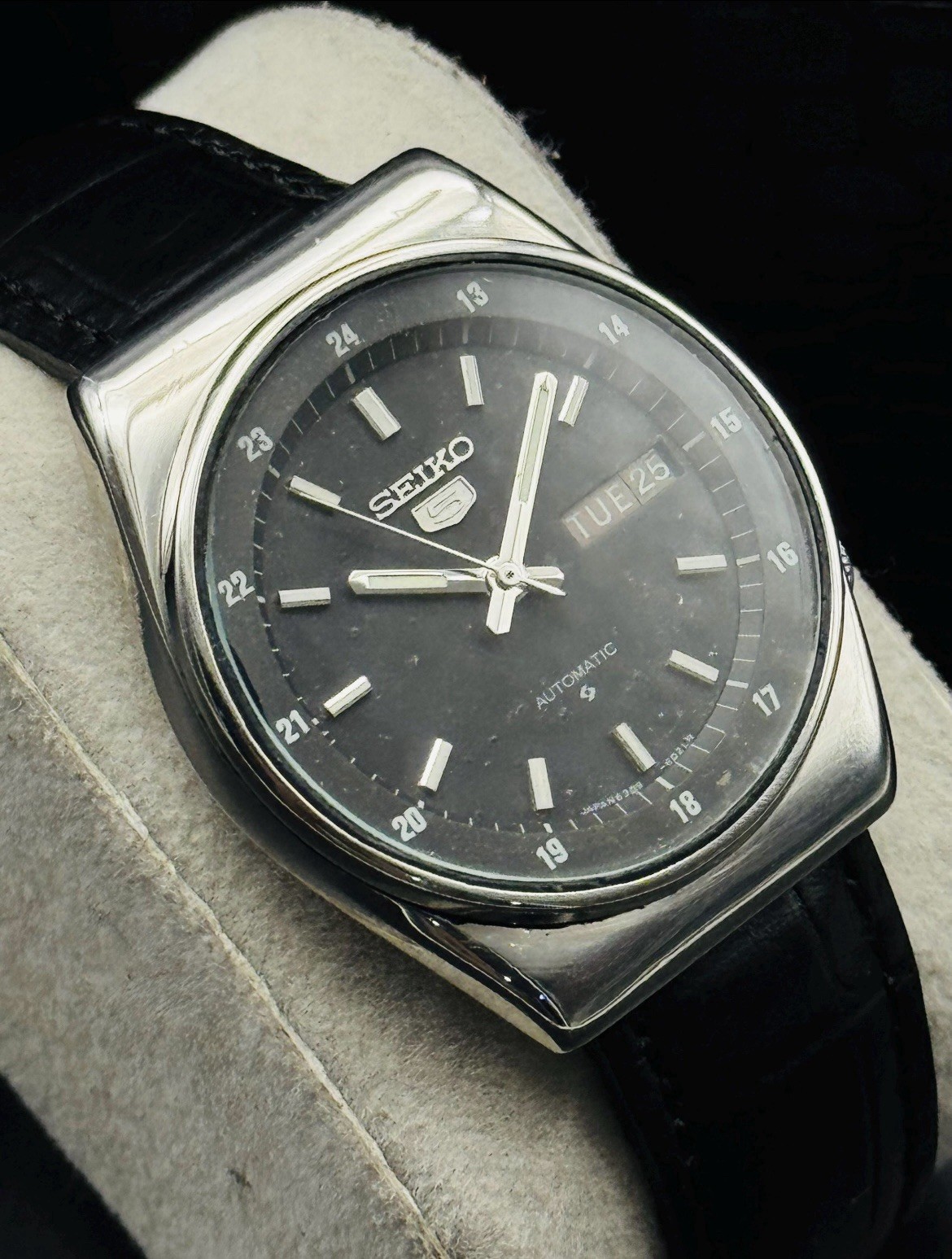 Rare Vintage Seiko 5 Men’s Automatic / 6309-6020 / Black Genuine Leather Band