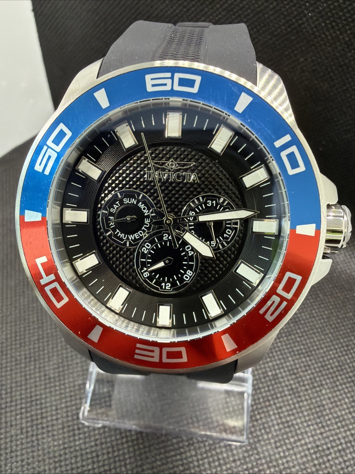INVICTA PRO DIVER IMPACT BLACK DIAL SILVER RED & BLUE CASE 50mm NEW Stunning!