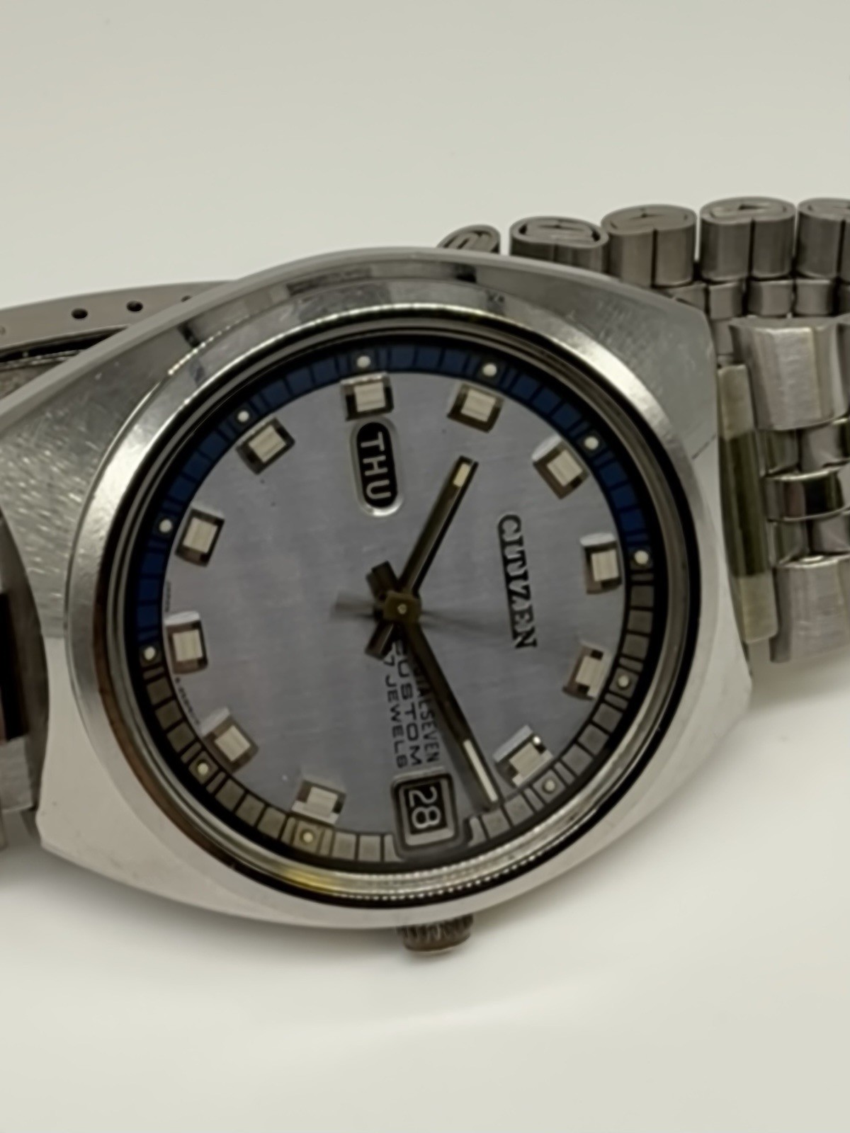 Vintage Citizen Crystal Seven Custom 27 Jewels Automatic 4-520092 Y Parawater