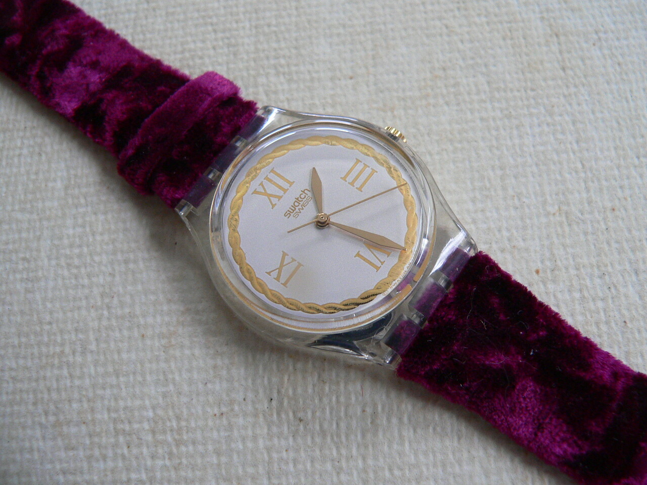 1995 Vintage Swatch Watch Saint Velours GK203