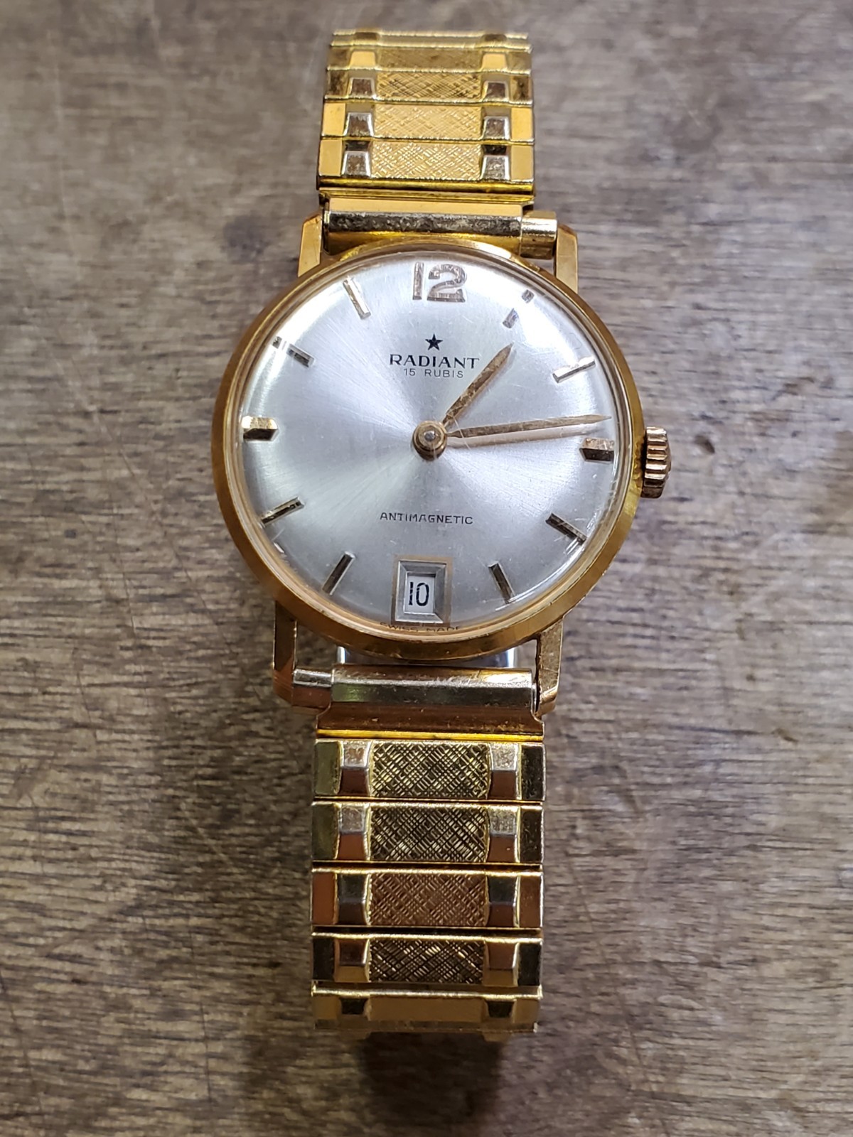 Vintage RADIANT Antimagnetic Manual Wind Dress Watch, 15 Rubis (Jewels) Swiss