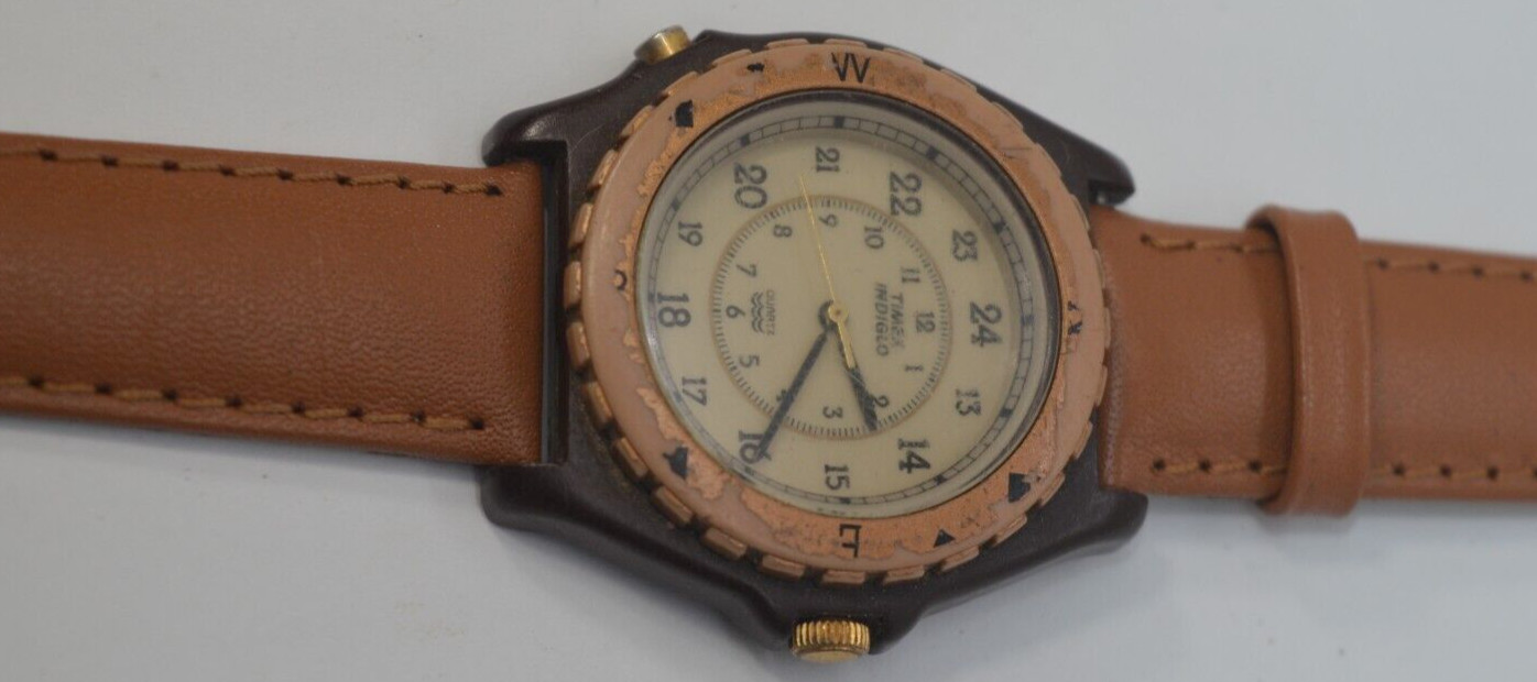 RARE ”Timex 24 hour Military time Mens watch Model T89 Philippines 1980s