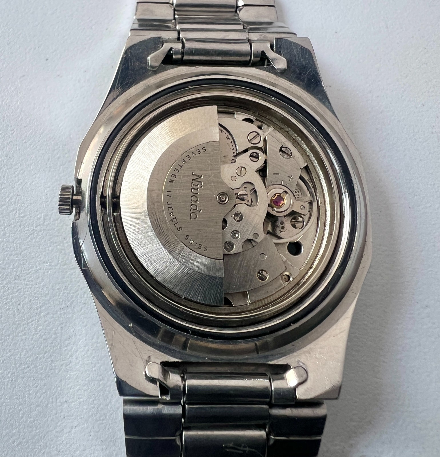 Nivada Grenchen F77 Automatic Watch Royal Oak Mustang 76 Vintage Mens Green Dial