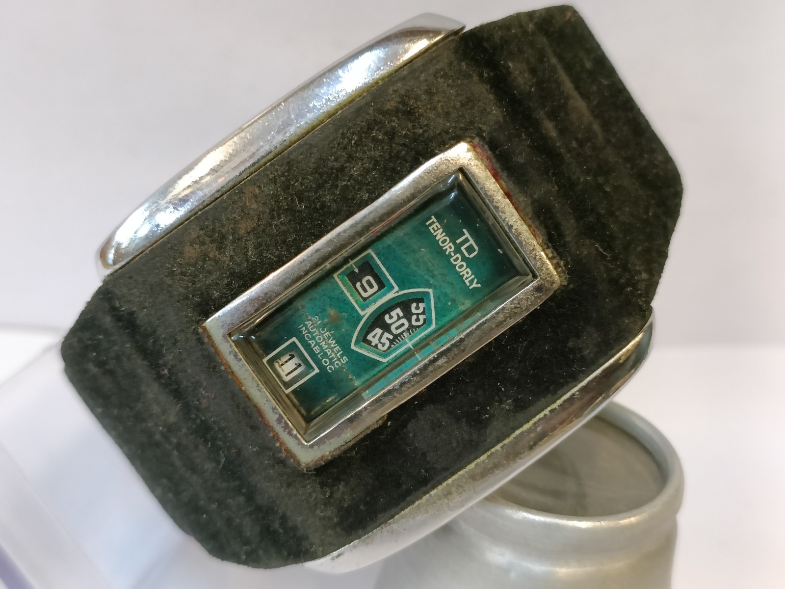 TENOR-DORLY DIGITAL JUMP HOURS AUTOMATIC PATINA GREEN DIAL SWISS MEN’S WORKING
