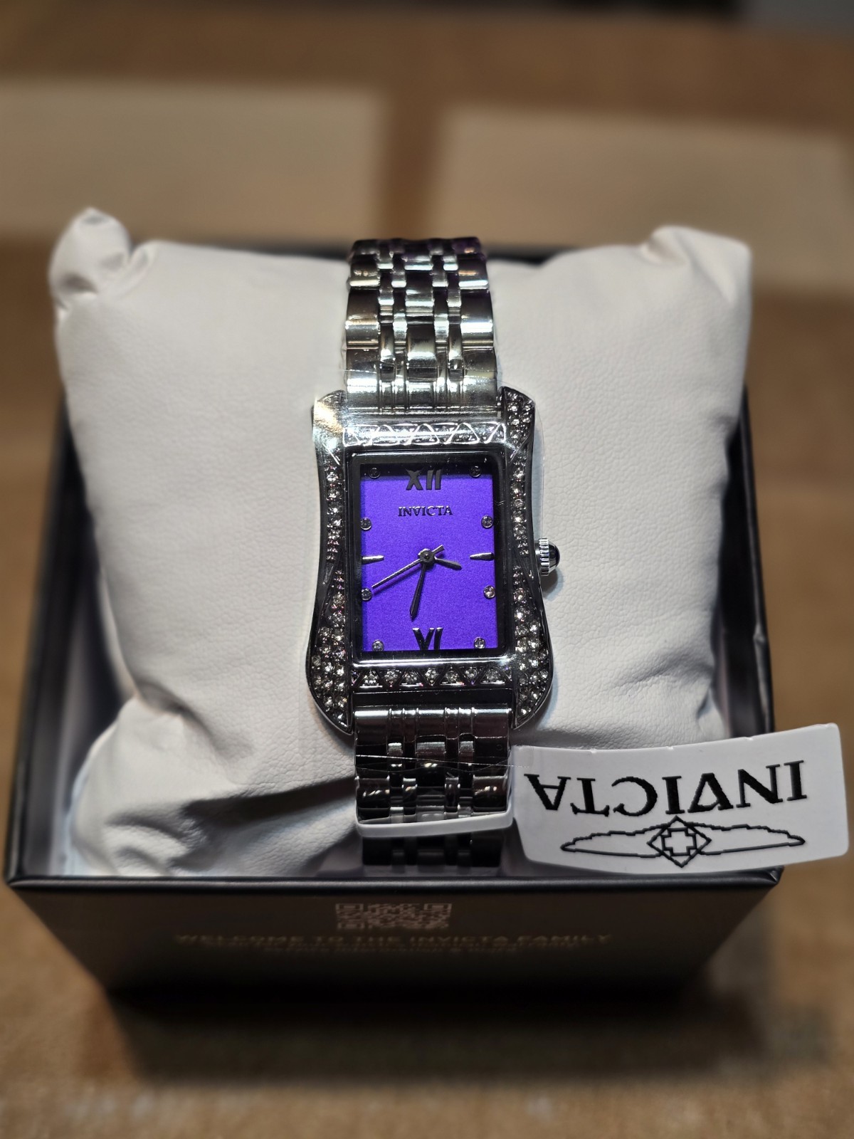 Woman’s Invicta Wildflower 69278 30m Water Resistance Flame Fusion Crystal