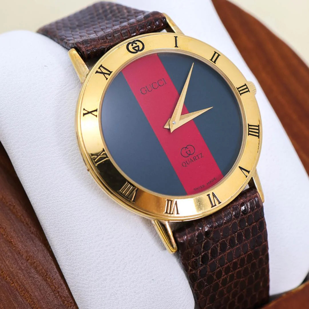 GUCCI 3000 Sherry Line Womens Round 33mm Gold Quartz Watch