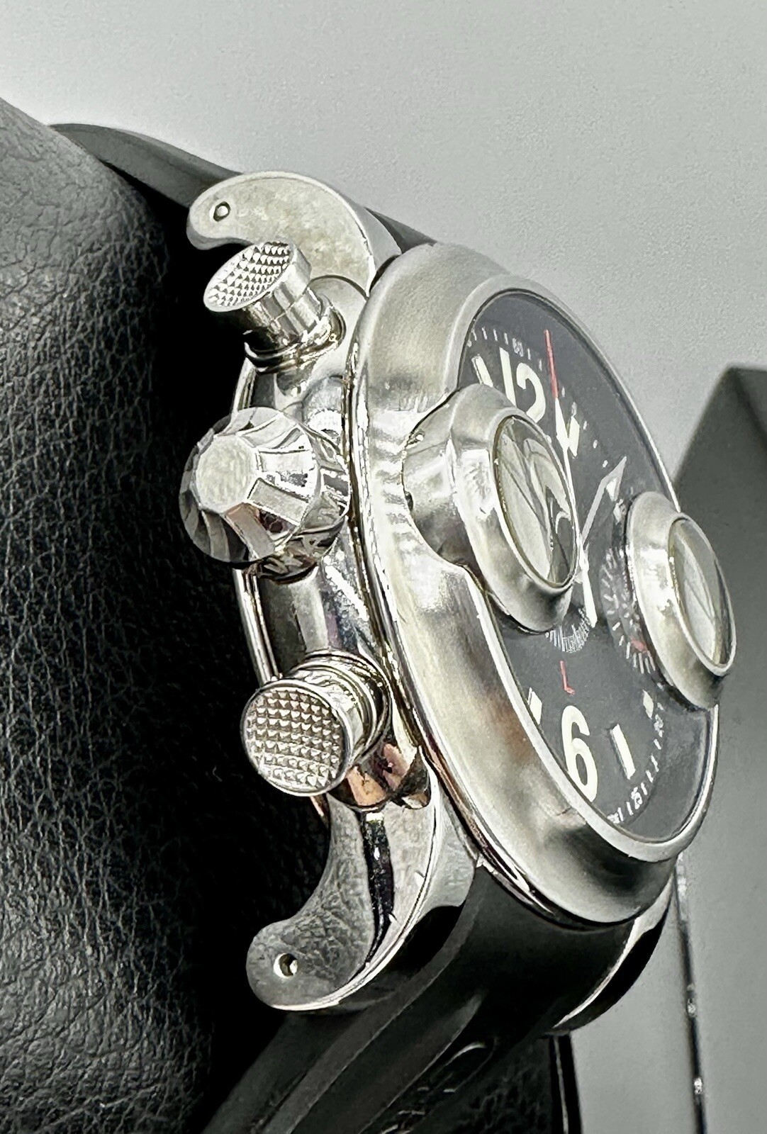 GRAHAM SWORDFISH SILVER KNIGHT LEFT VERSION SWISS AUTOMATIC CHRONOGRAPH 46MM