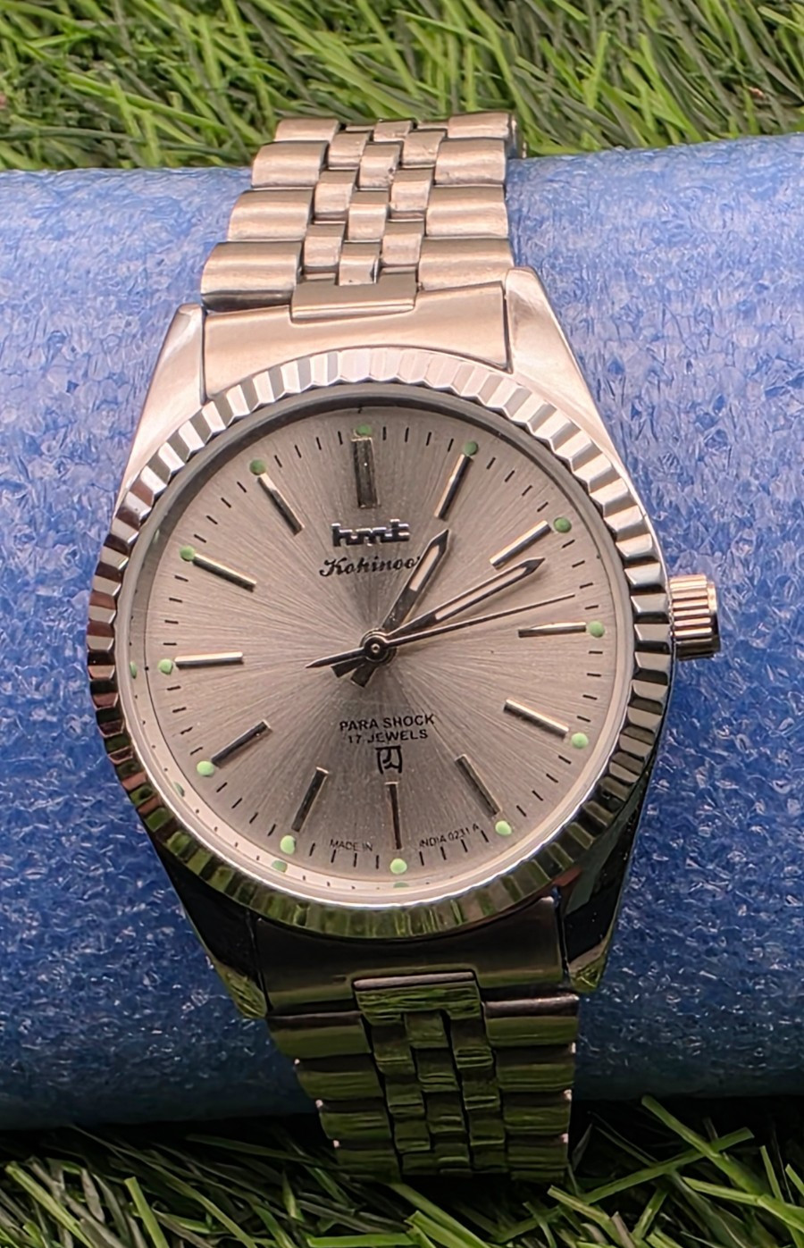 Beautiful Mens HMT Kohinoor Parashock Mechanical Wind 17J Watch
