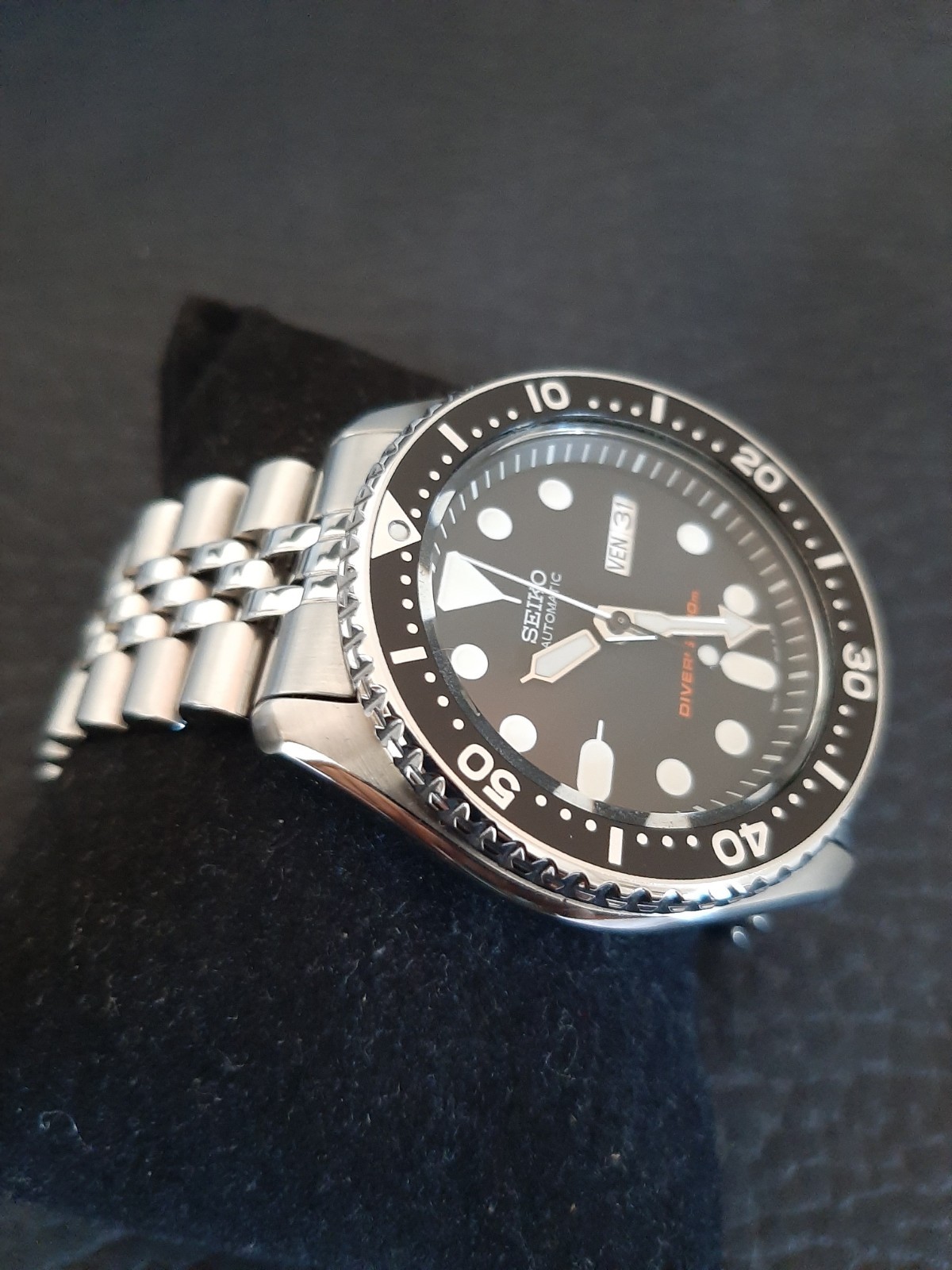 Seiko SKX007K2 Diver Automatic Watch
