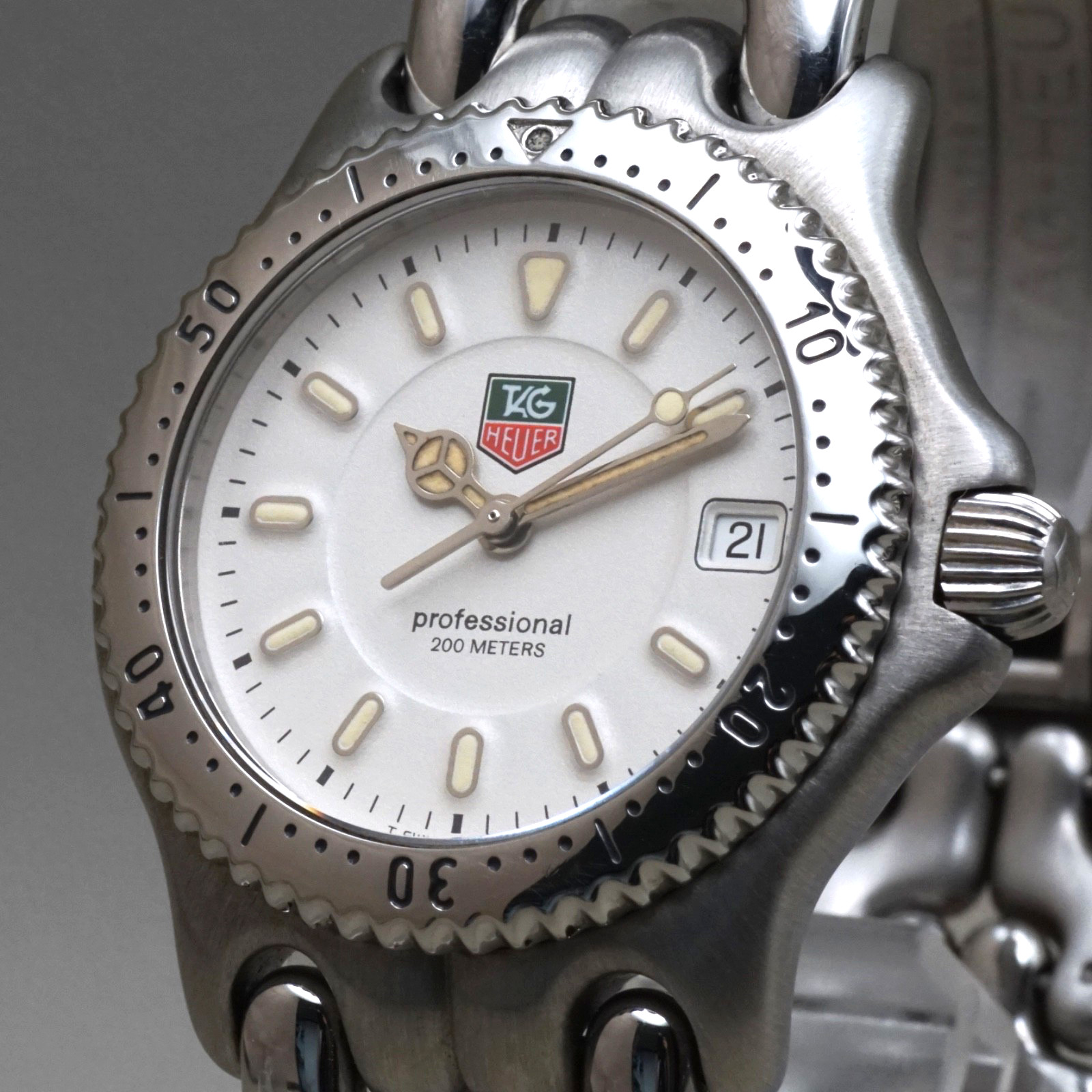 TAG Heuer SEL Professional WG1212-K0 Quartz Men’s Watch 34mm White Dial JAPAN