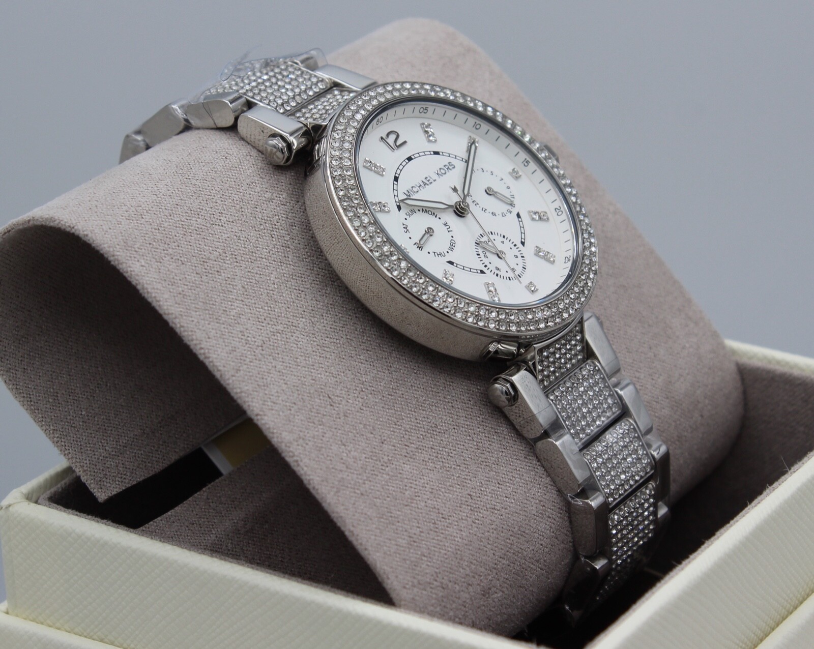 NEW AUTHENTIC MICHAEL KORS PARKER SILVER CHRONOGRAPH CRYSTALS WOMEN MK6759 WATCH