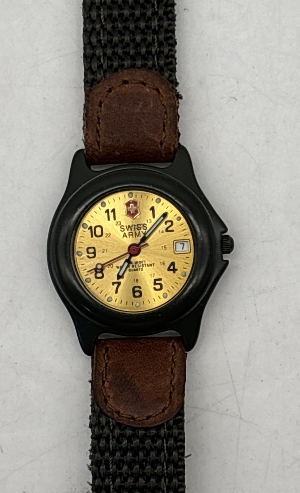 Swiss Army Quartz Wristwatch 3888 Date Fabric Leather Band Green Gold Face Women