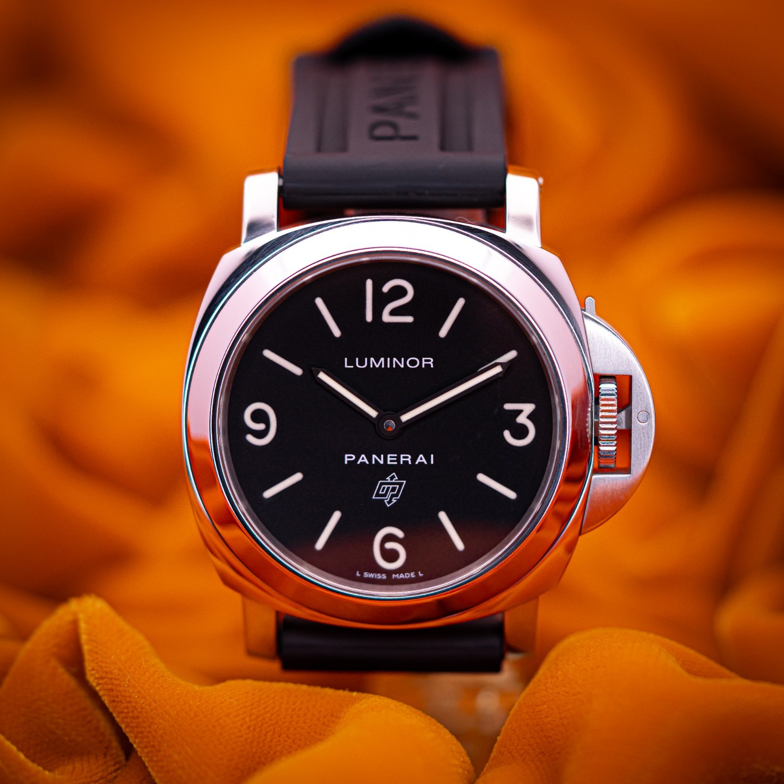 Panerai Luminor Base Logo PAM00000 2016 — Great Condition — Full Set