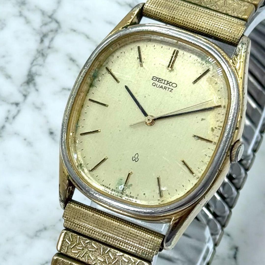 Working condition SEIKO quartz watch, new battery, oval gold case, unisex.
