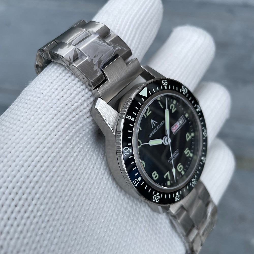 Steeldive Steelflier SF787, Pilot, NH36, Sapphire, Lume, Diver, Diving, Bracelet