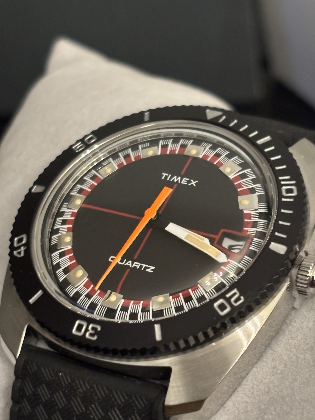 ‼️TIMEX‼️Classic Watch “ Roulette” Reissue 1971 Velocity 36mm Quartz
