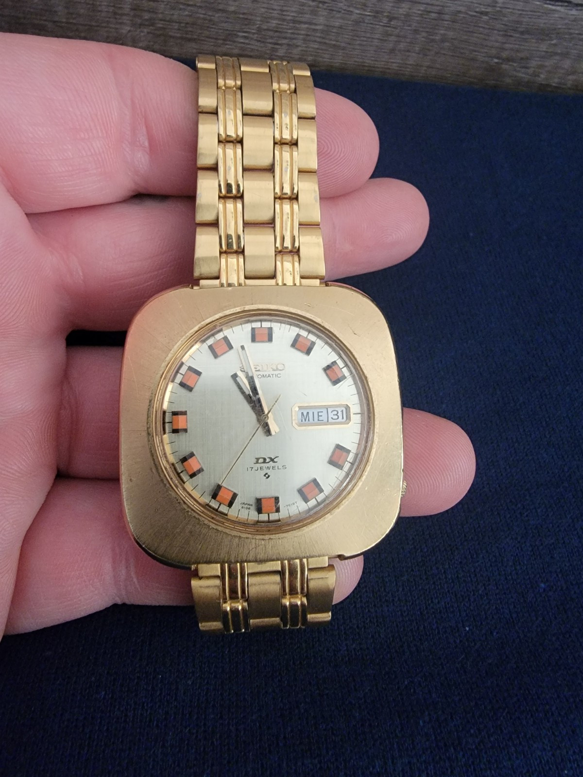 1970’s SEIKO DX 17 Jewels Automatic 6106-7509 Men Wrist Watch Vintage Day/Date