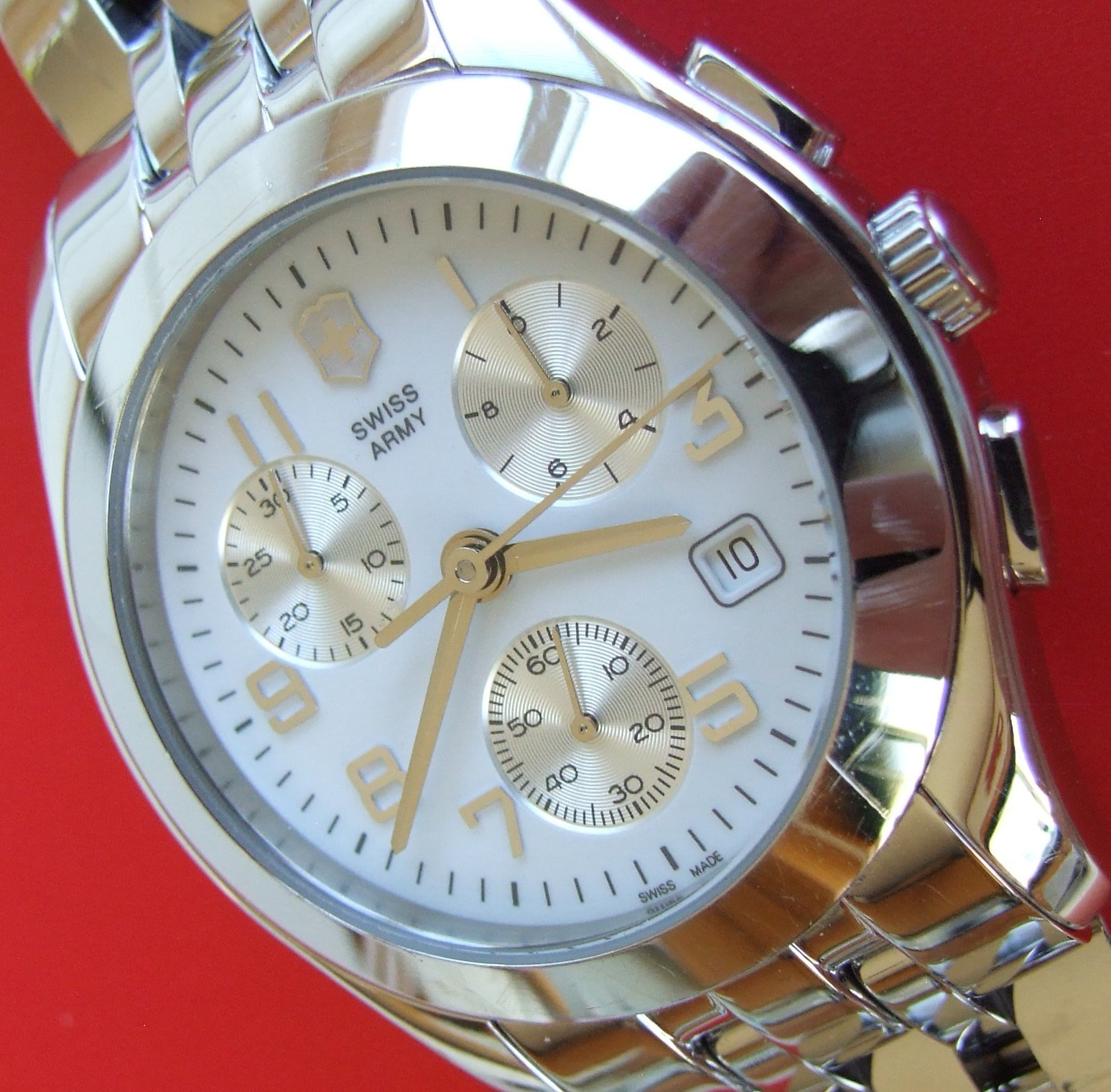 VictorINOX SWISS ARMY~Men ALLIANCE 22J CHRONOGRAPH~White Dial~SS Bracelet+BOX=EX