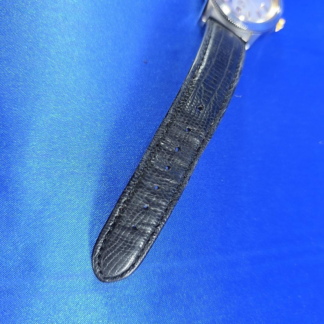 [Battery replaced and function checked] Burberrys Vintage Date
