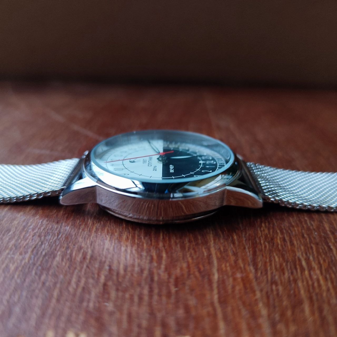 Raketa 24-Hour Automatic Day & Night Vintage Wristwatch Rare Mechanical