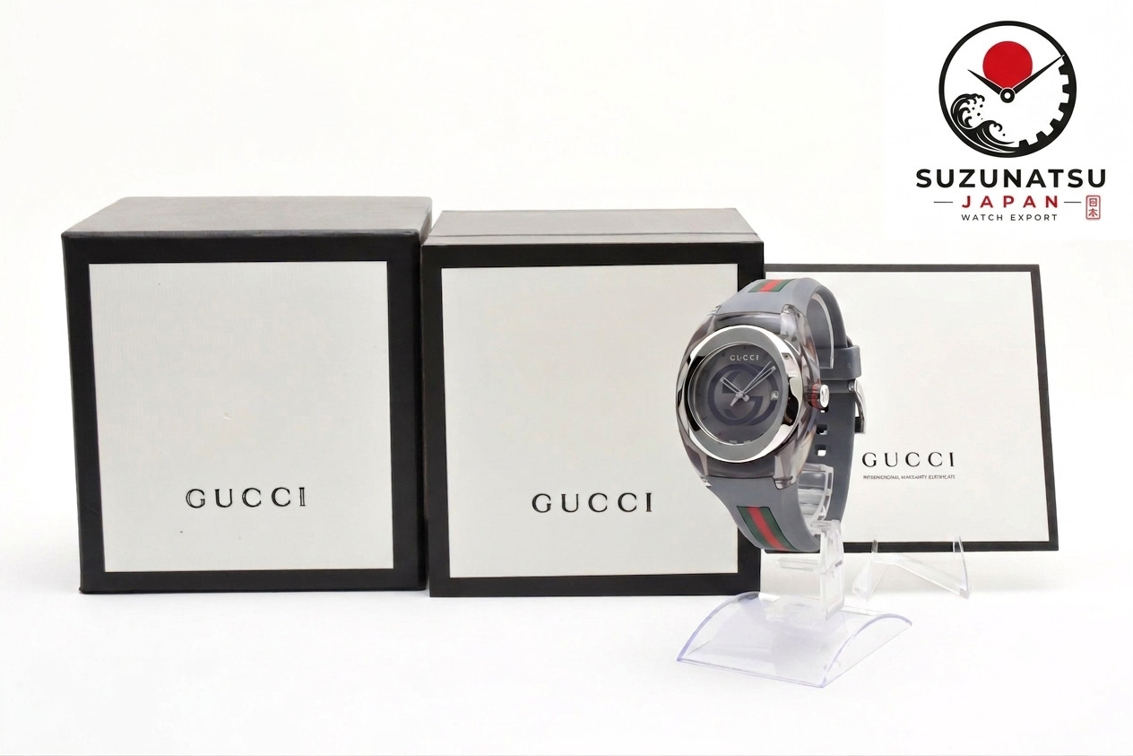 Gucci Sync XXL Gray Dial Rubber Men’s Watch YA137109 w/ Box & Papers EX+++++