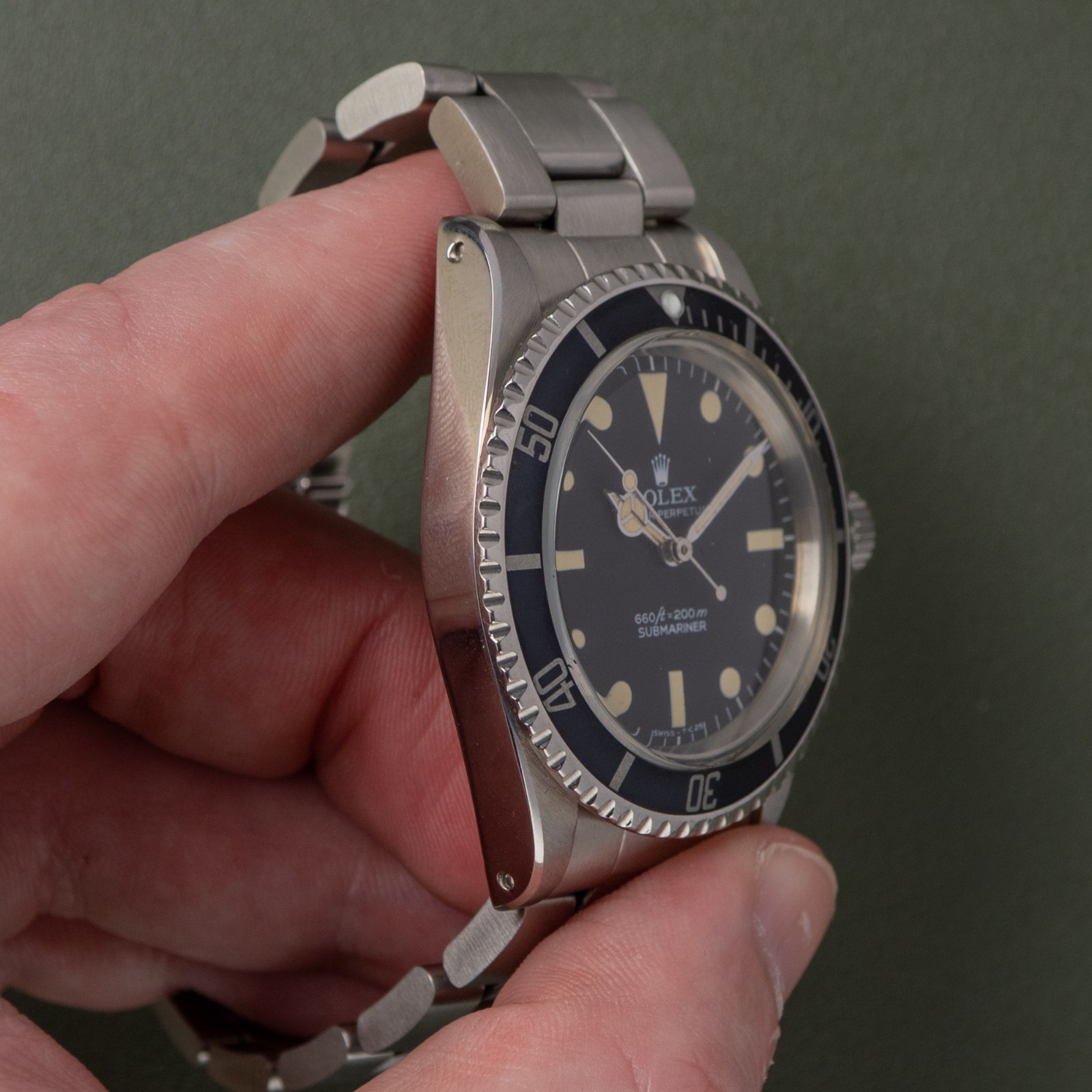 Rolex Submariner Ref. 5513 – Box and Papers – 1977