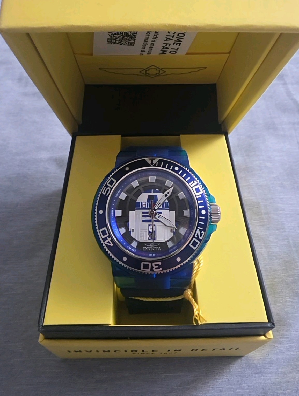 Invicta Star Wars R2-D2 Men’s Limited Edition Blue Anatomic Watch #1939/5000