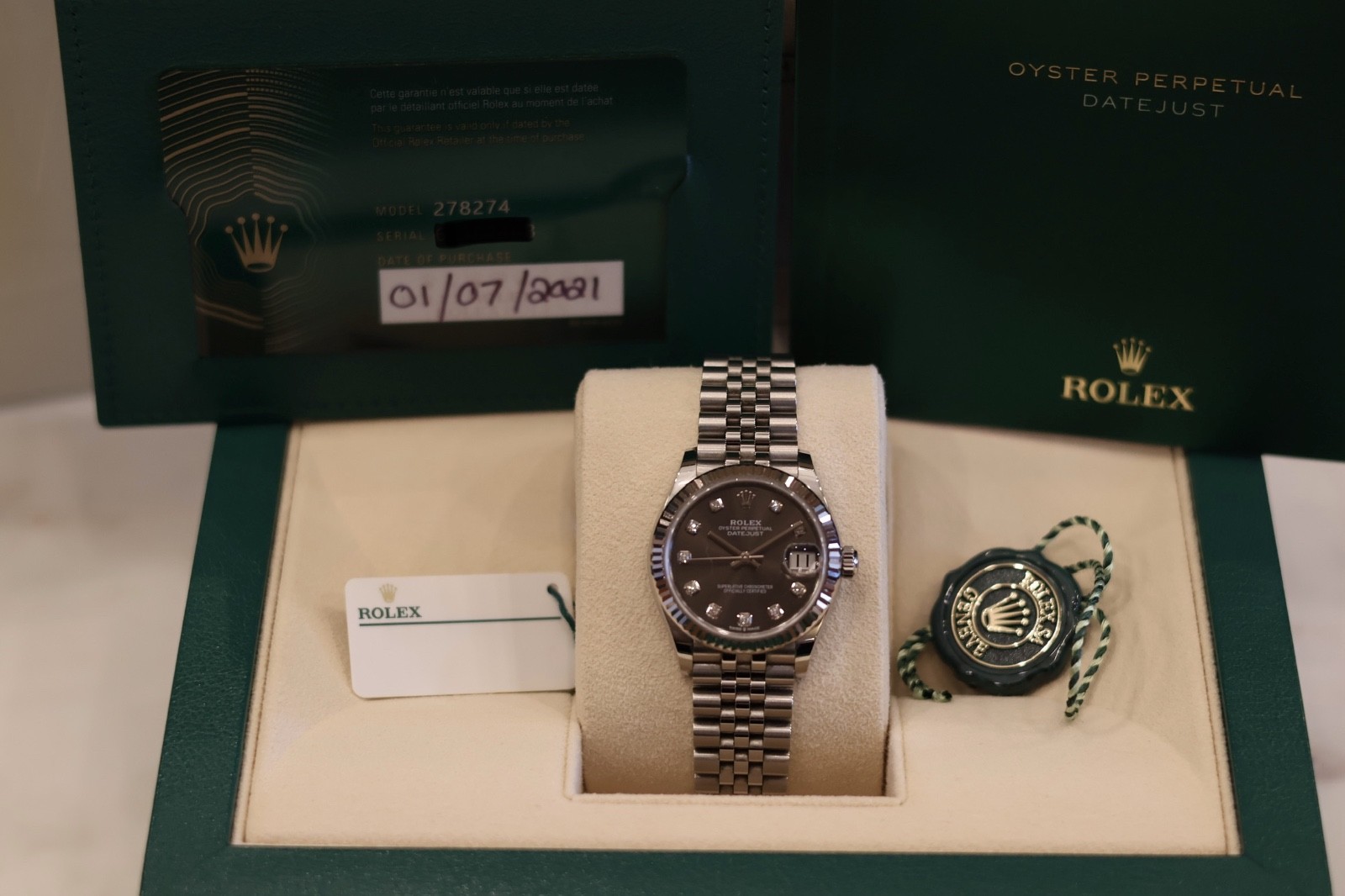 Rolex Datejust 31 Grey Diamond dial mint condition 2021 Full Set 278274 Jubilee