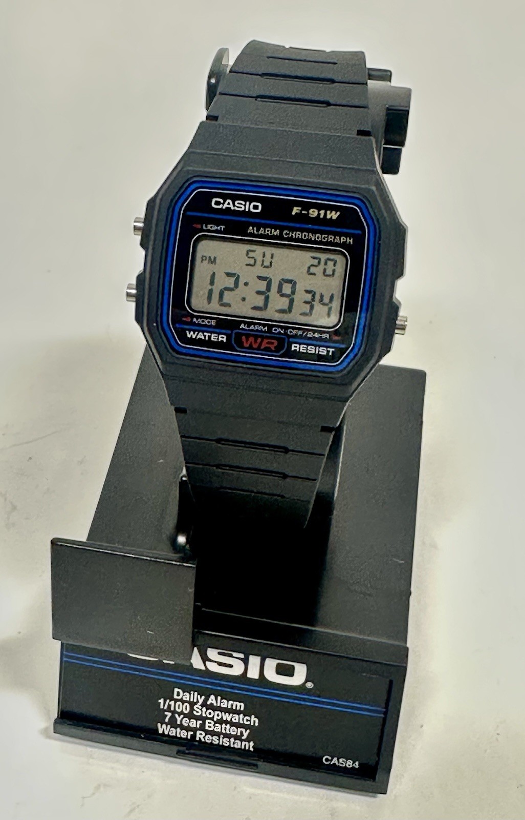 Casio F91W Digital Watch Mens Black Japan Import Authentic