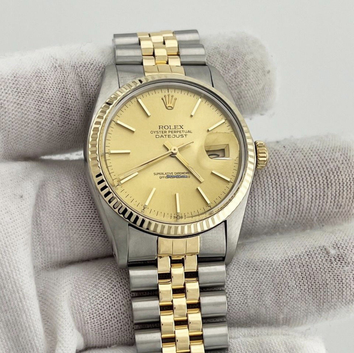 Rolex Datejust 36mm 16013 Champagne Dial 18k Yellow Gold Stainless Steel