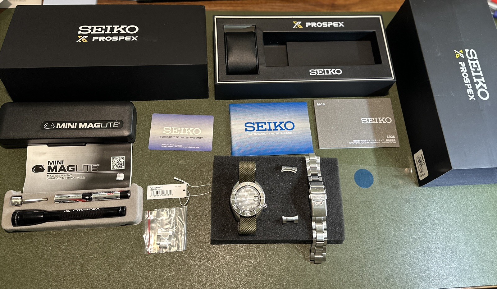Seiko Luxe SPB177 Green Ice Diver Prospex full set