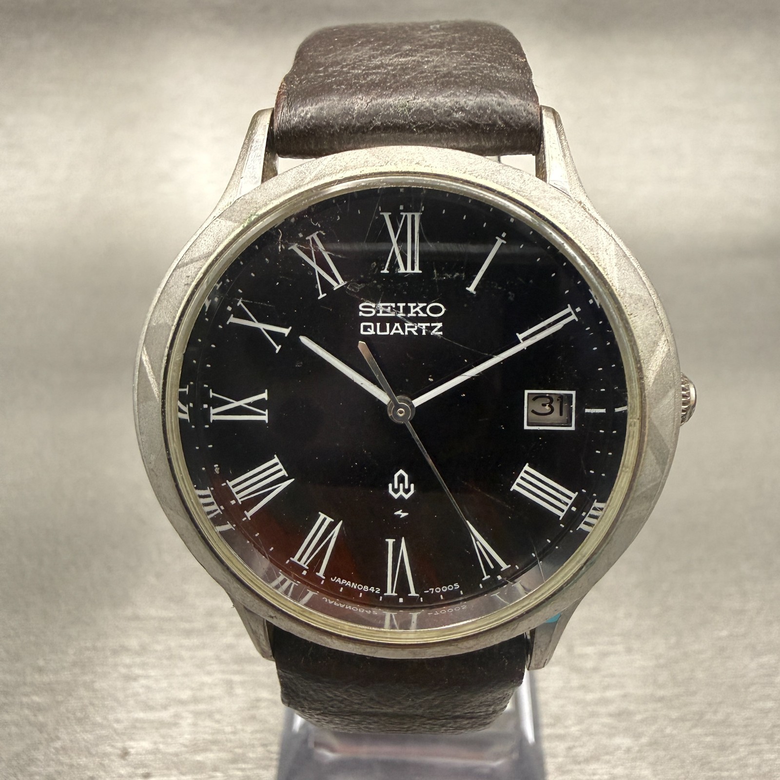 Seiko Watch Men 37mm Black Dial Silver Tone Date Round 0842-7000 New Battery VTG