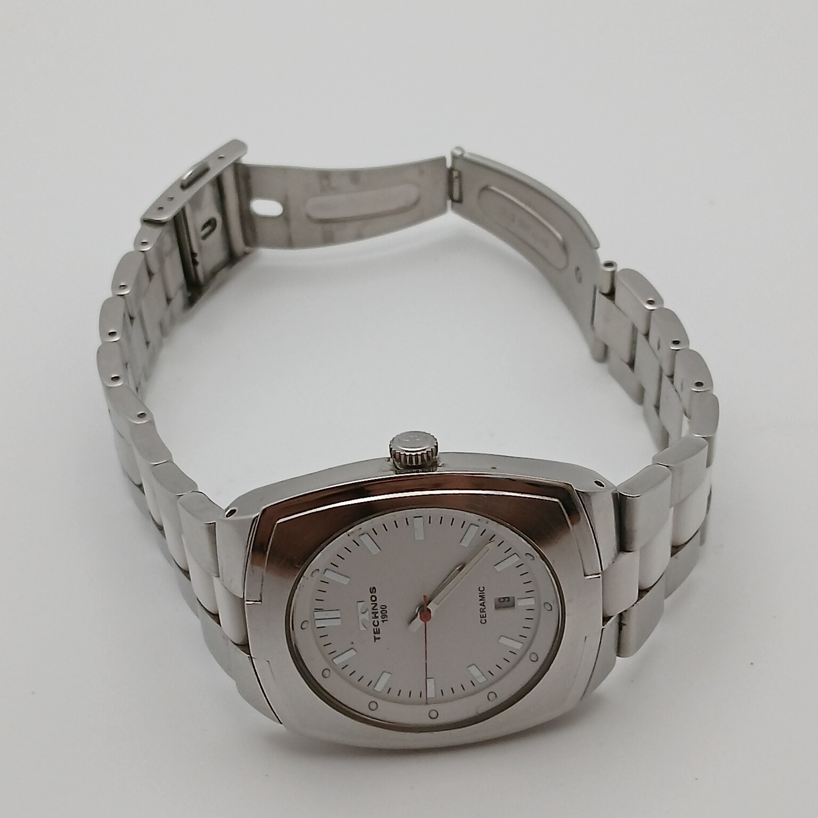 TECHNOS T2592 Ceramic & Stainless Steel Quartz White Dial Men’s Watch 10ATM