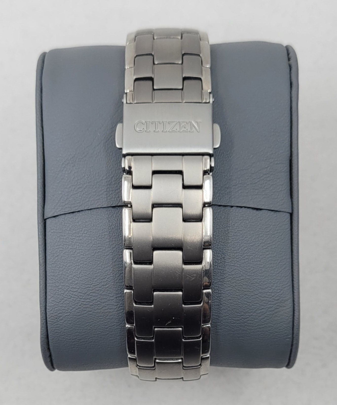 * Citizen Super Titanium 38mm Black Dial Men’s Watch BM7440-51E (Pre-Owned)