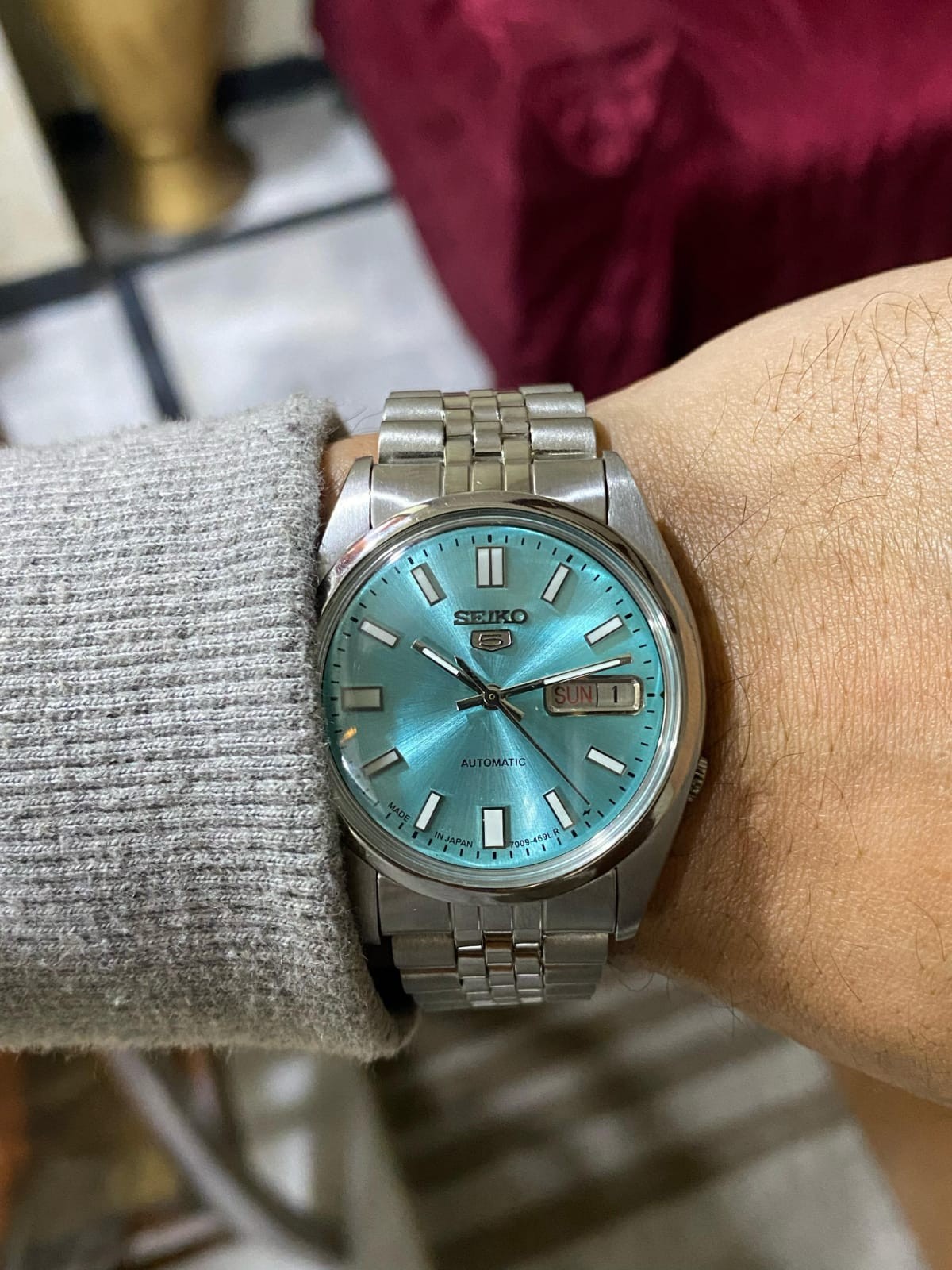 Seiko 5 Automatic Ice Blue 🧊 Dial Men’s Watch Japan Made 7009