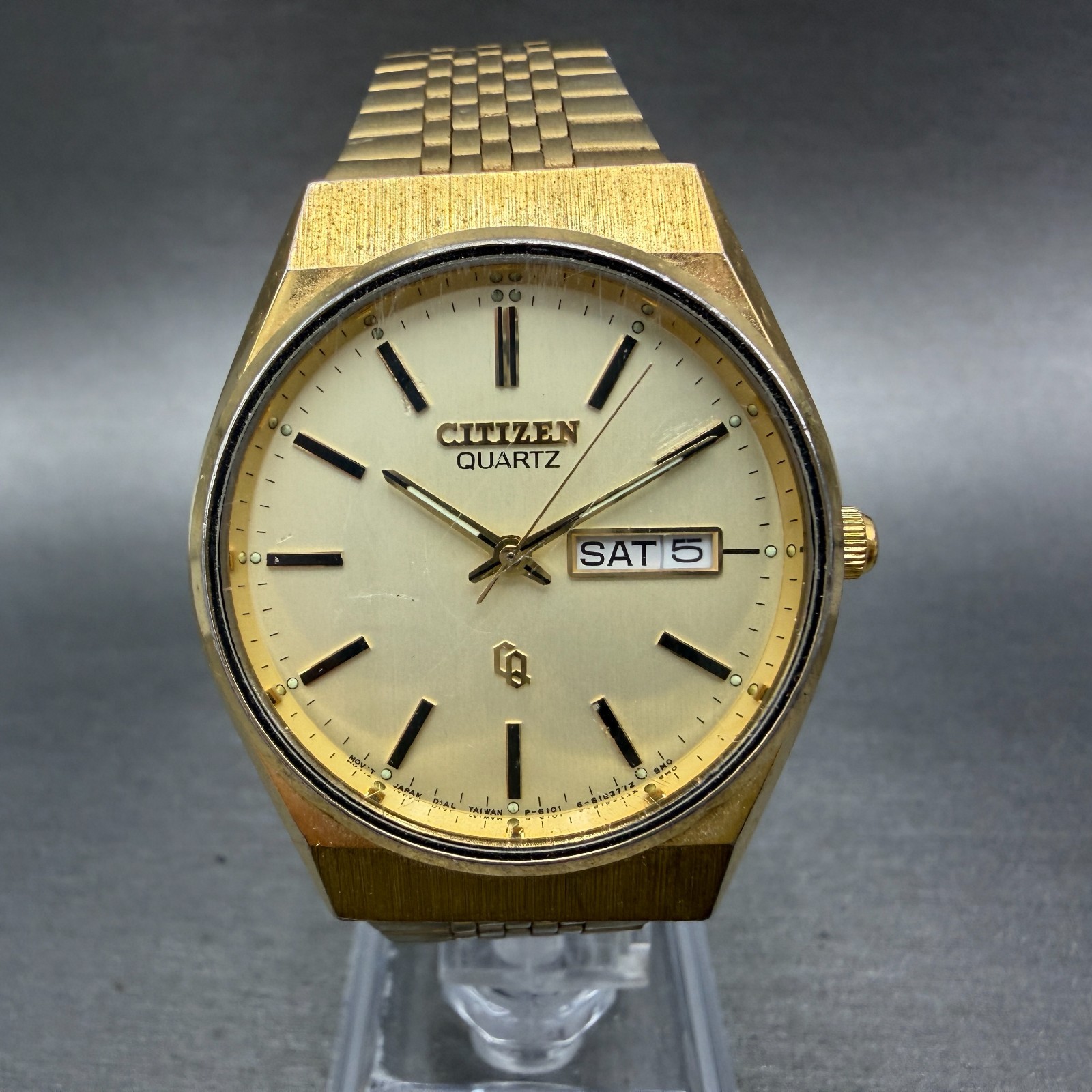 Citizen CQ Watch Men 35mm Champagne Dial Gold Tone Daydate READ!!!!! New Battery