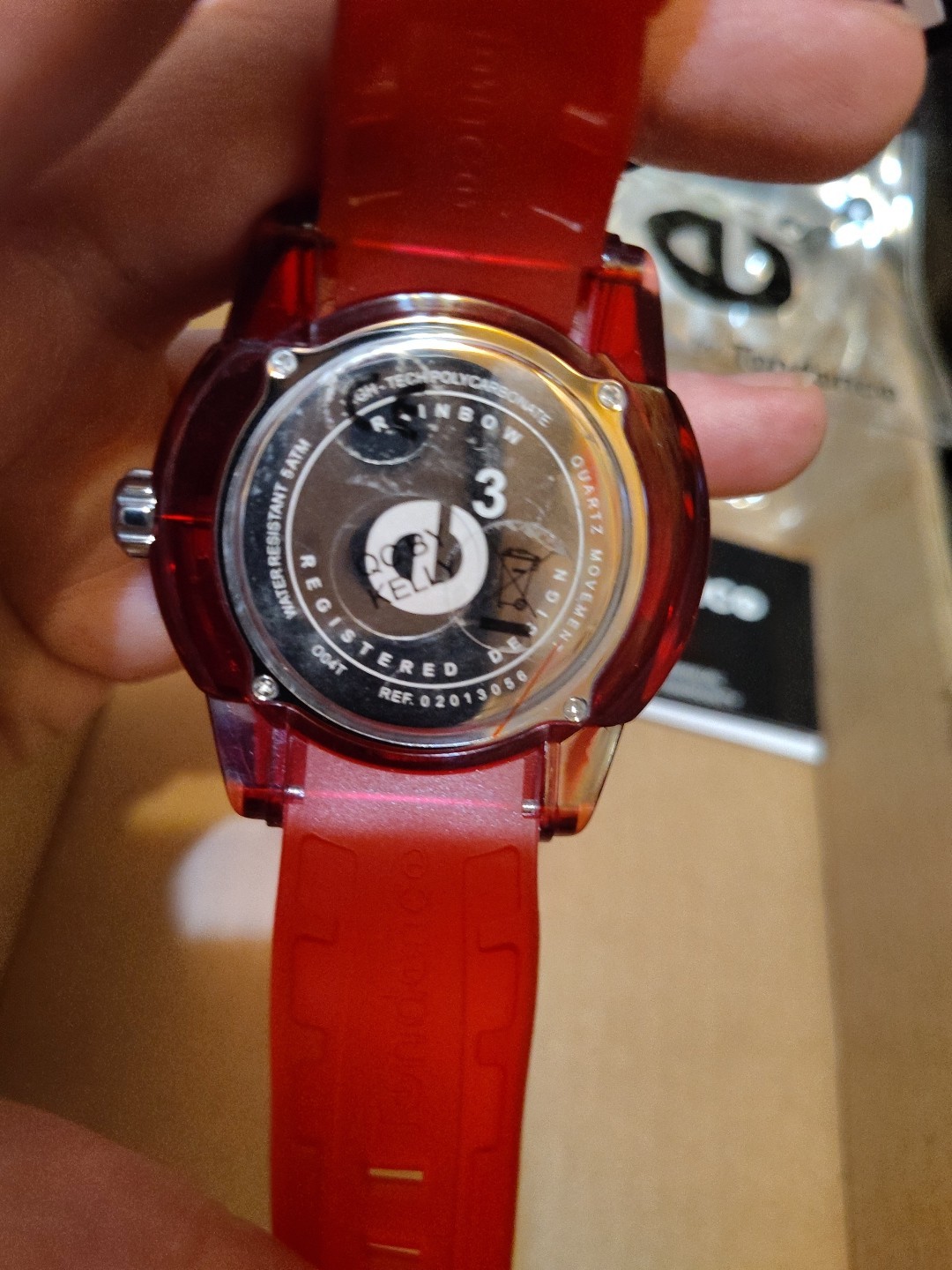 NEW Tendence WATCH FIRST RAINBOW CHERRY RED 3H 52mm