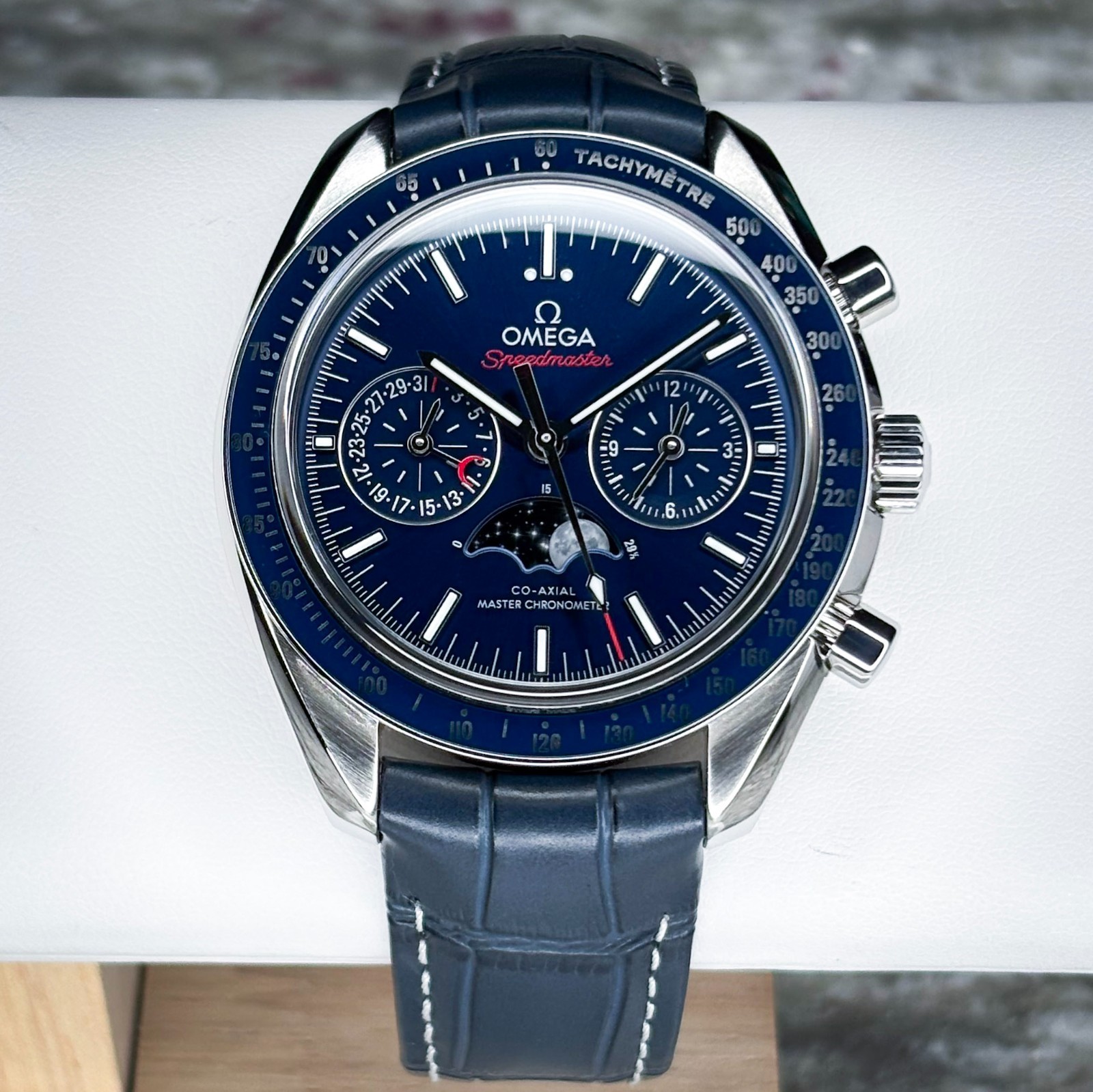 Omega Speedmaster Moonphase Blue Dial Ref 304.33.44.52.03.001 44.25mm Box/Papers
