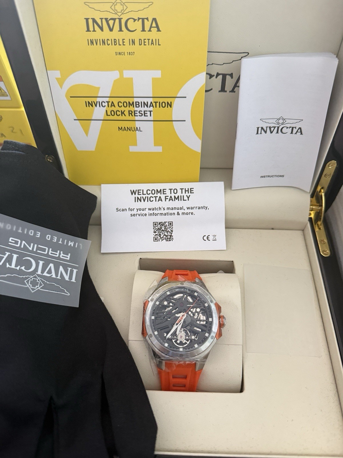 Invicta Racing Limited Edition Automatic Skeleton Dial 50mm with/ 1 winder box