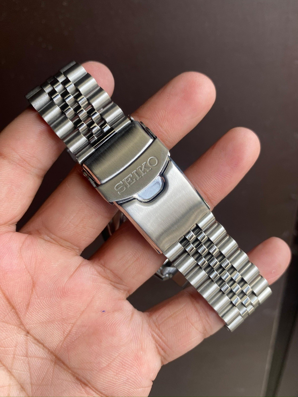 Seiko SKX009 Automatic Diver Watch Pepsi Bezel Day-Date Jubilee Bracelet Watch
