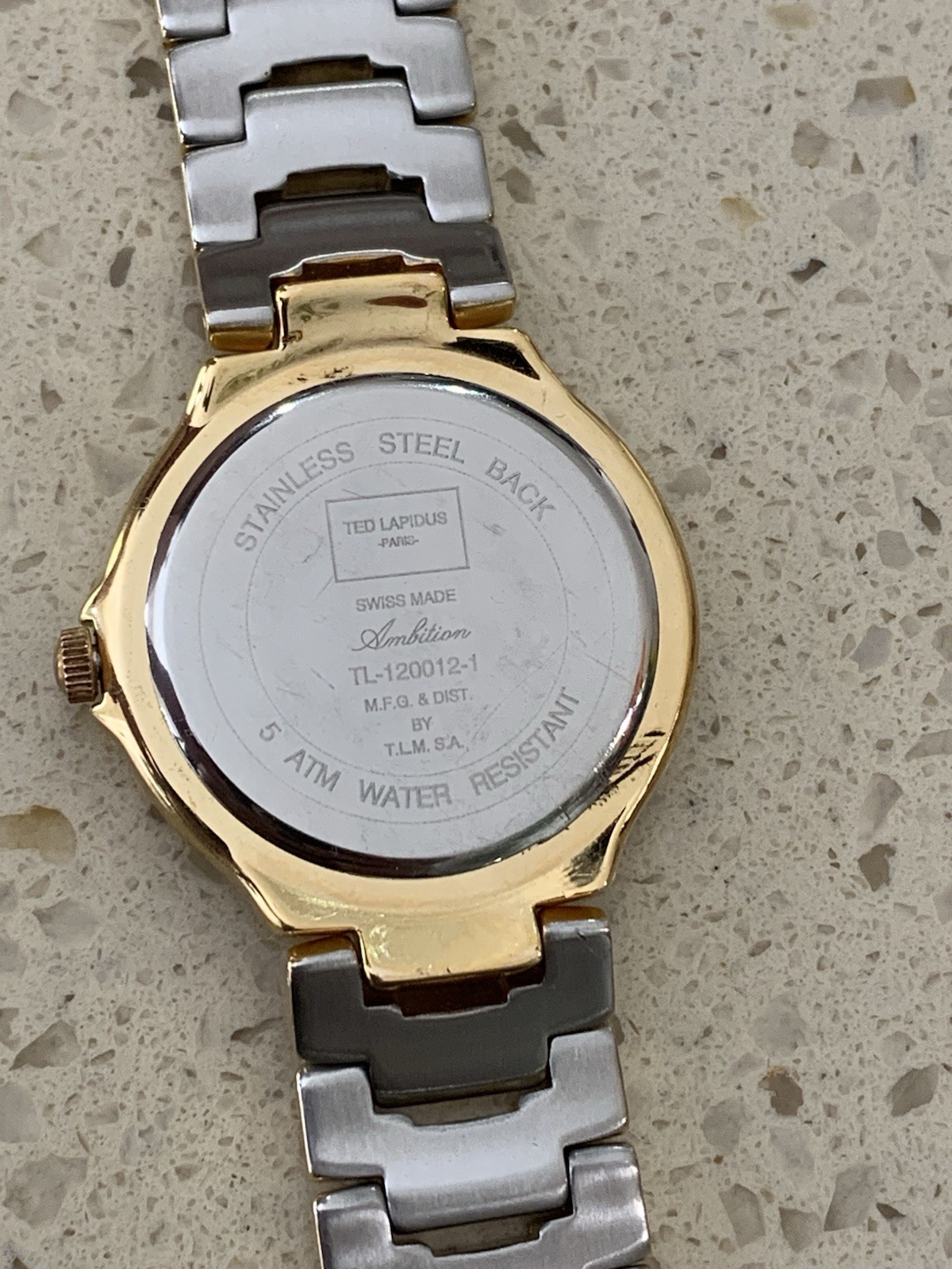 Reloj Marca Yes Lápidus
