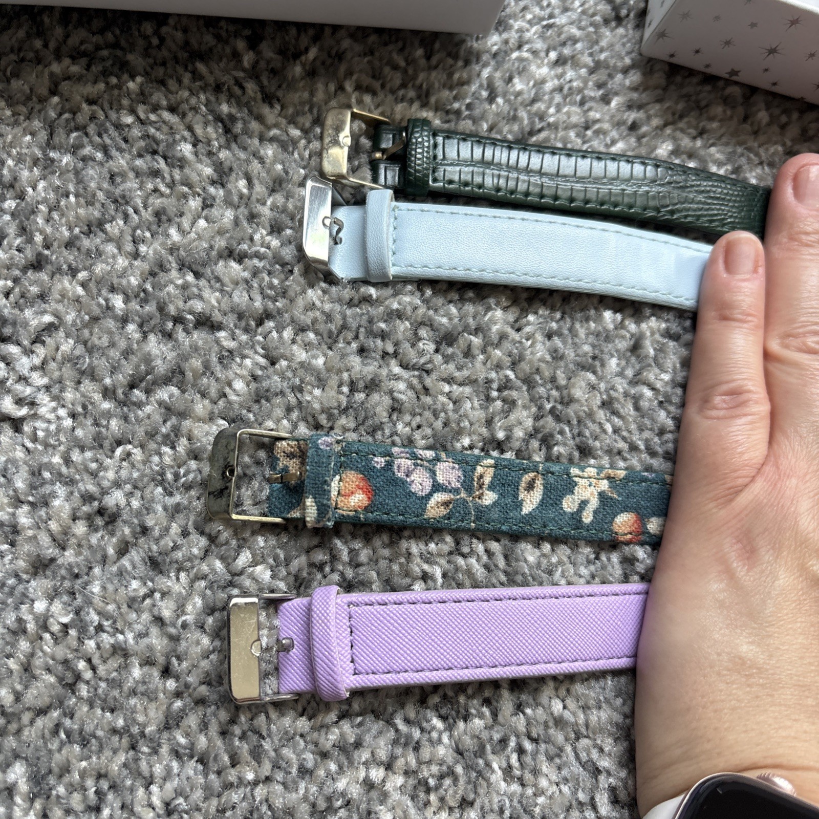 Mix it Interchangeable Watch Straps And Women’s Watch Needs Battery