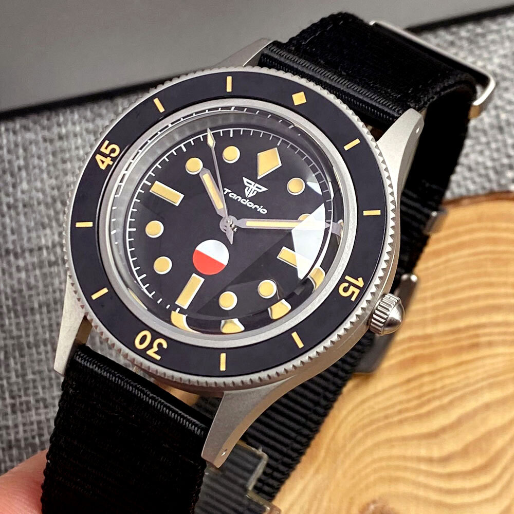40mm Retro Tandorio Black Dial Miyota NH35A PT5000 Automatic Mens Wrist Watch