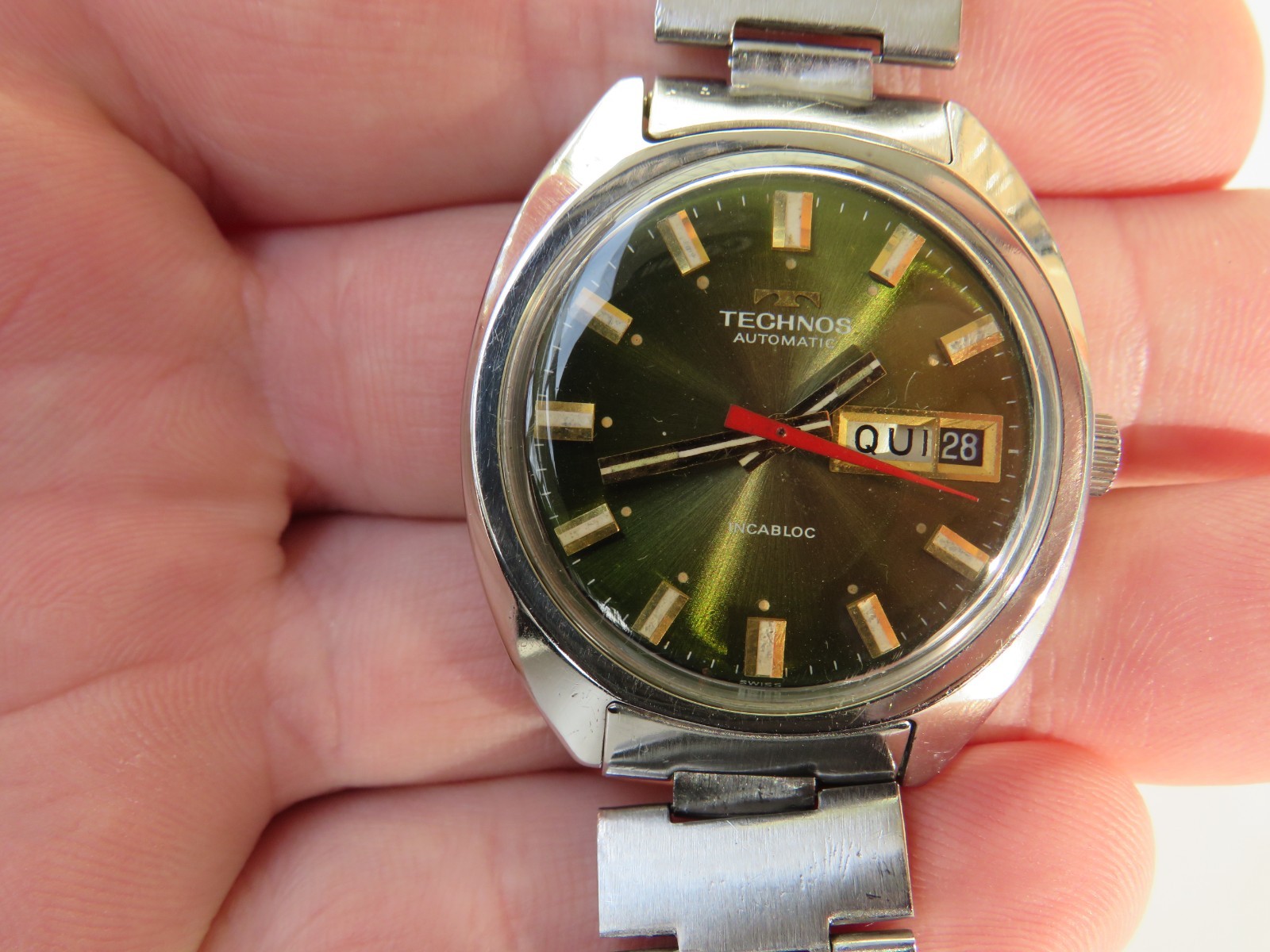 Vintage men’s automatic wristwatch TECHNOS ETA 2789 Green dial works