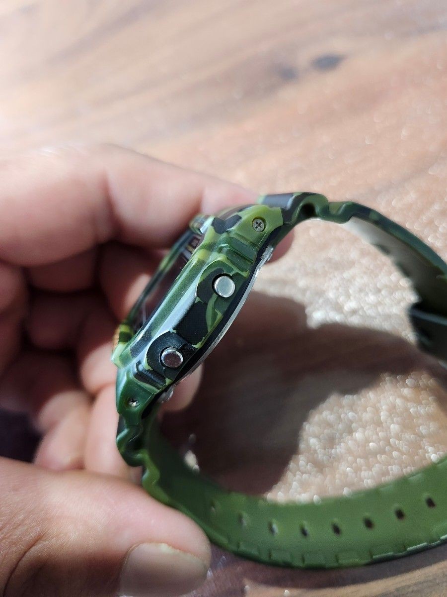 Rare excellent condition CASIO G SHOCK DW 5600 camouflage digital wristwatch
