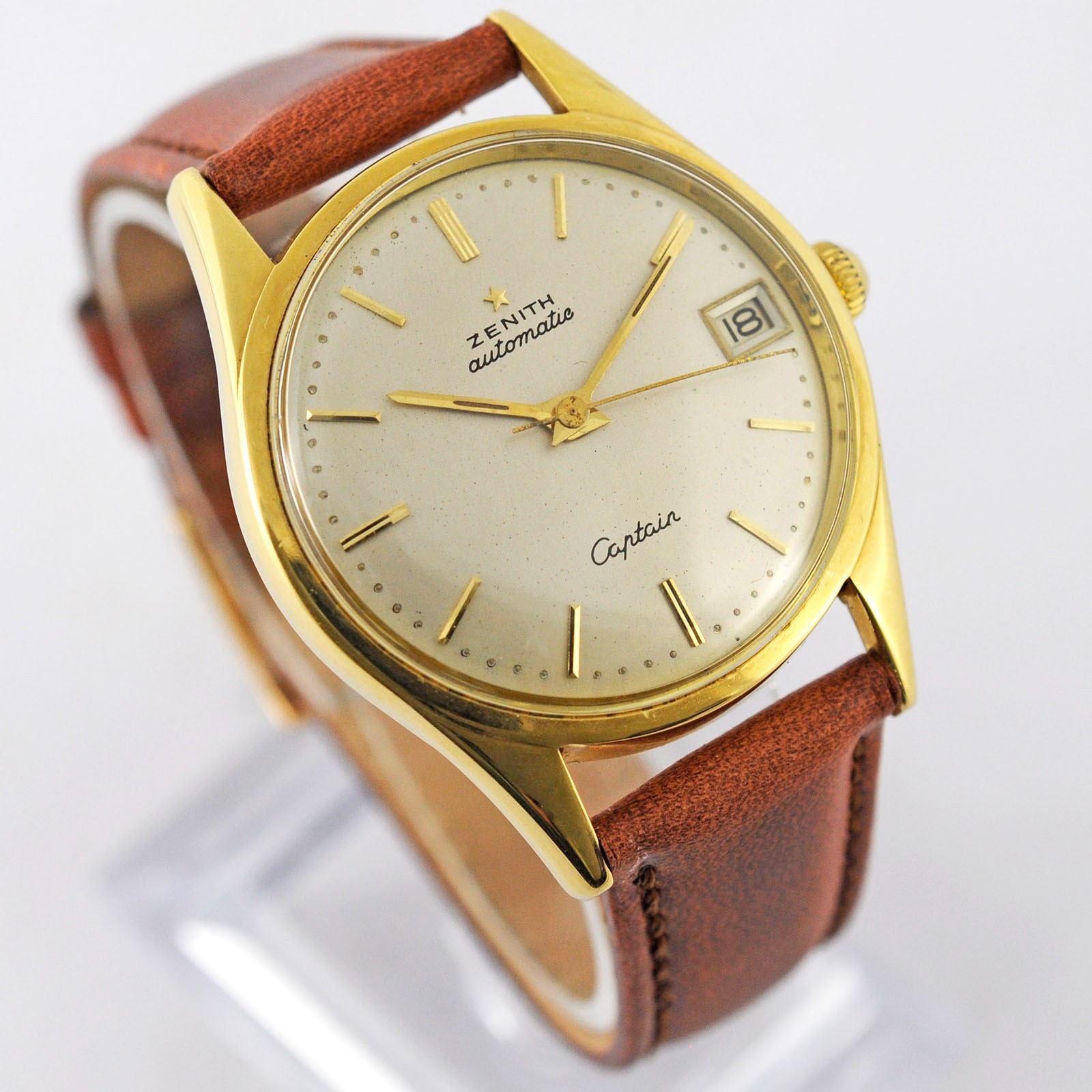 NO TARIFFS ZENITH CAPTAIN 18K SOLID YELLOW GOLD BUMPER AUTOMATIC DATE VINTAGE